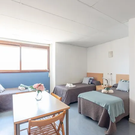 아파트 Residencia Universitaria Resa Lesseps 바르셀로나