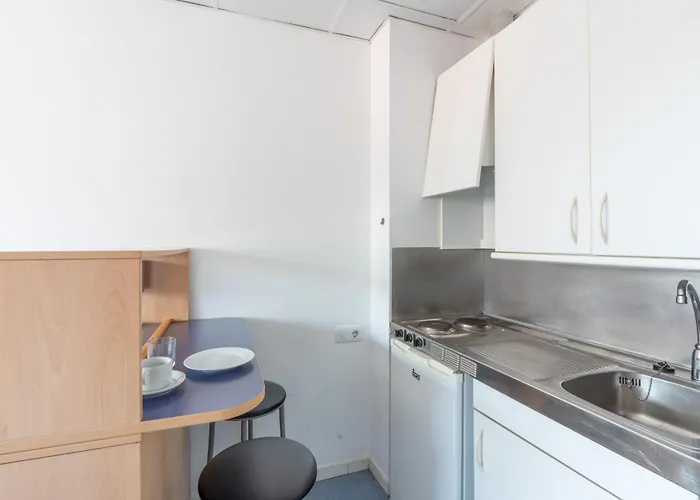 Residencia Universitaria Resa Lesseps شقة برشلونة