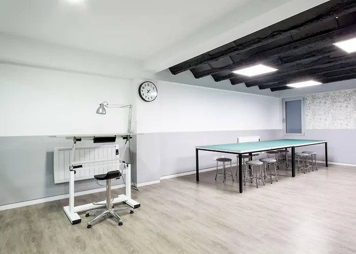 Residencia Universitaria Resa Lesseps * برشلونة